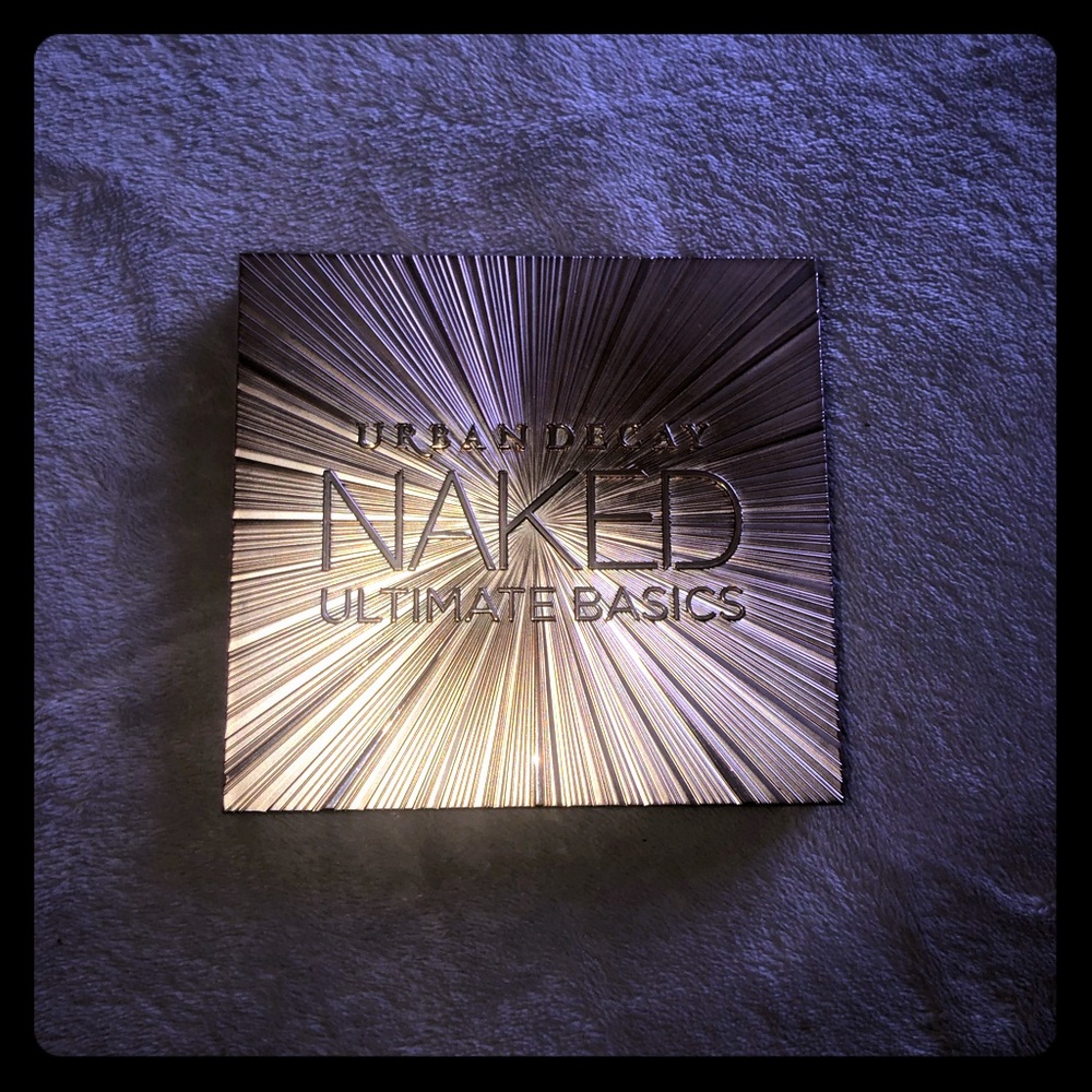 Naked basics eyeshadow palette
